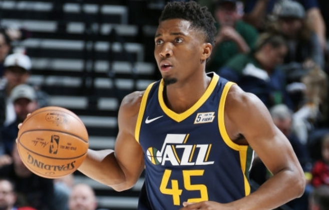 锋线上出场 锋线上出场