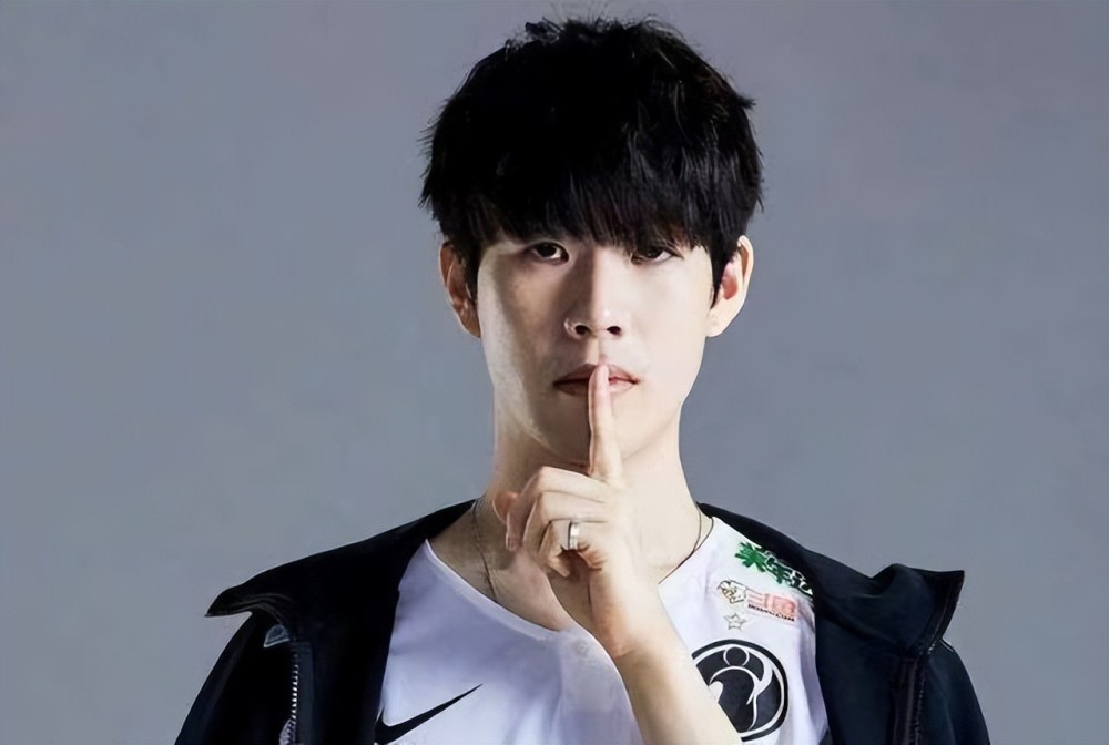 中的表现 中的表现