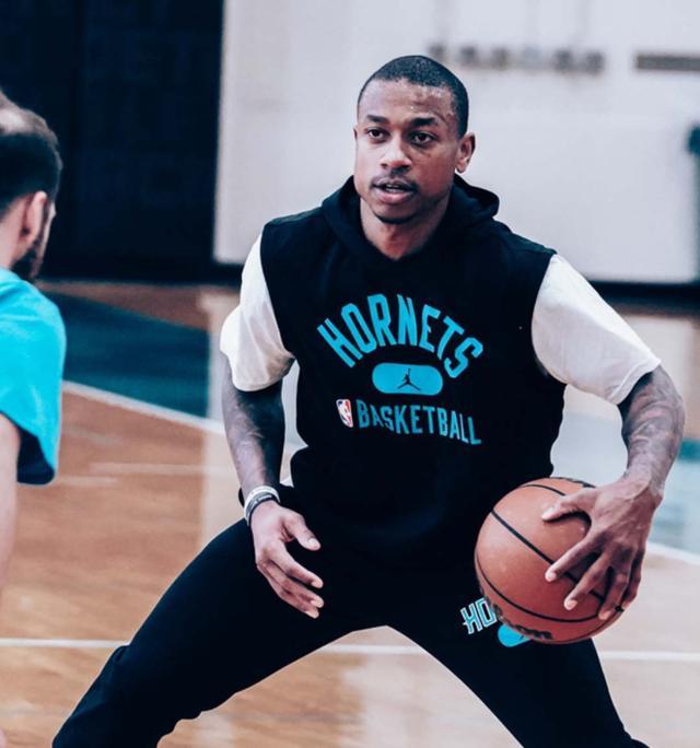 模型的双轨 模型的双轨