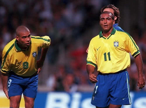 边路预设兵 边路预设兵